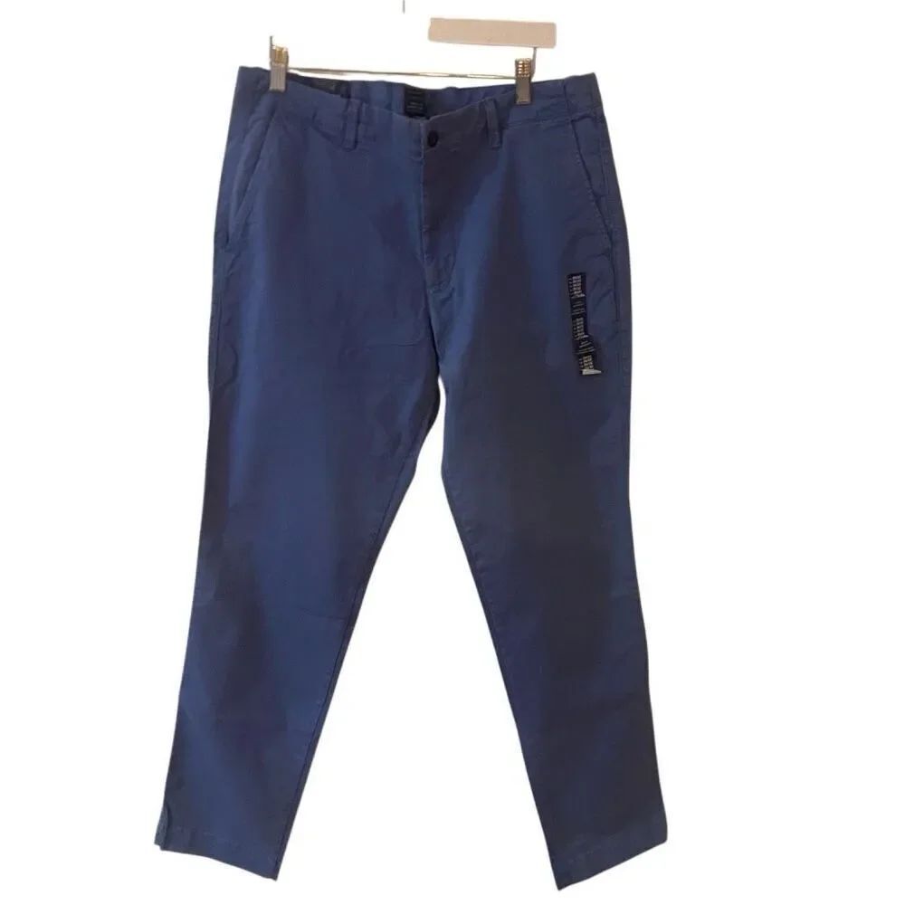 Gap khakis lived in slim stretch new with tags size 35 waist 32 long blue